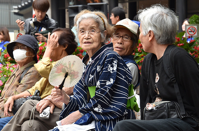 Không phải Nhật Bản, đây mới là quốc gia có dân sống thọ nhất thế giới- Ảnh 4.