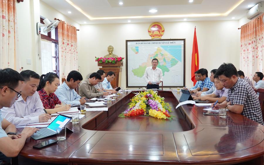 Buổi làm việc giữa Phó Chủ tịch UBND tỉnh Hà Tĩnh với UBND huyện Lệ Thủy.