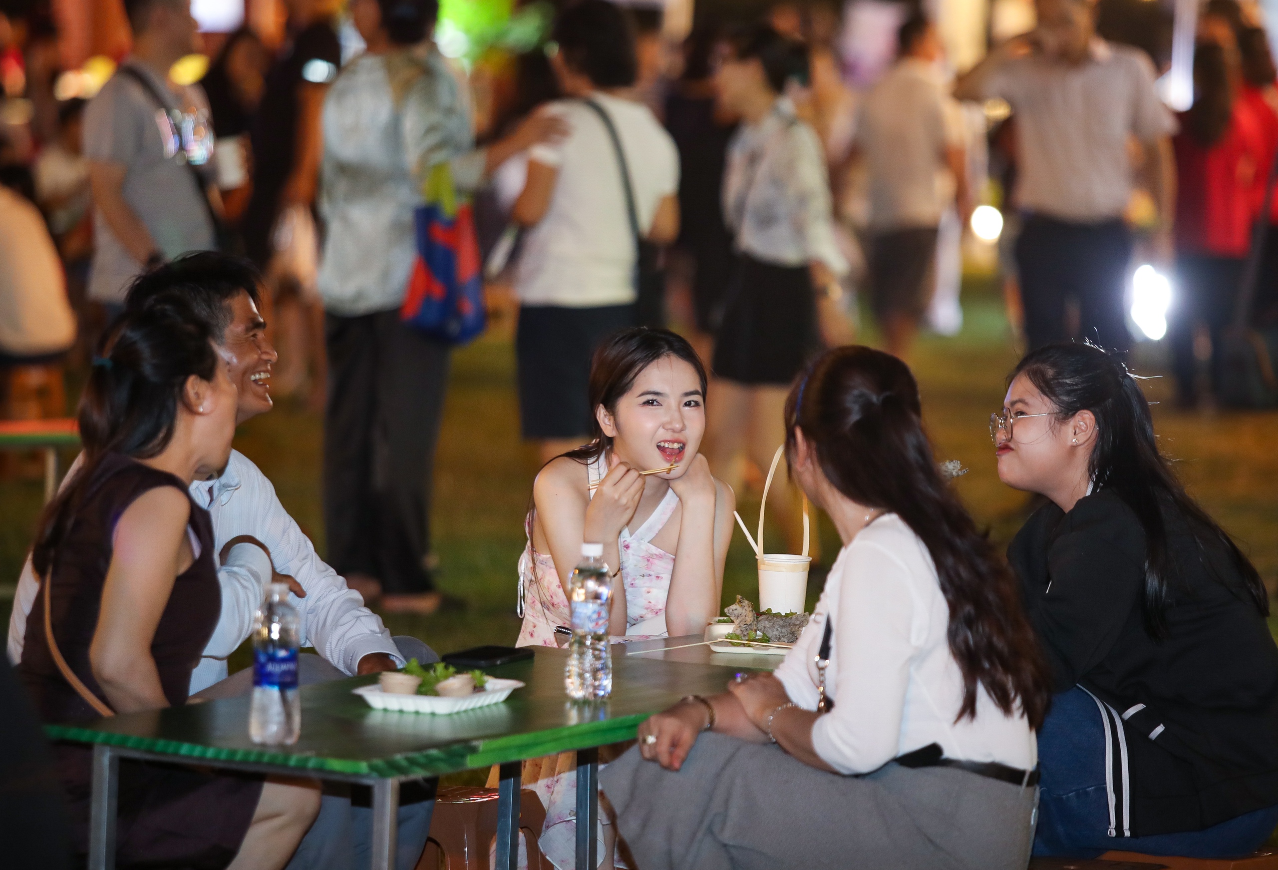 Lễ hội ẩm thực đặc sắc tại TP.HCM thu hút hơn 60.000 lượt khách- Ảnh 2.